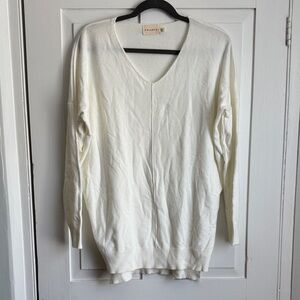 Dreamers Cream V-Neck Lightweight Knit Sweater